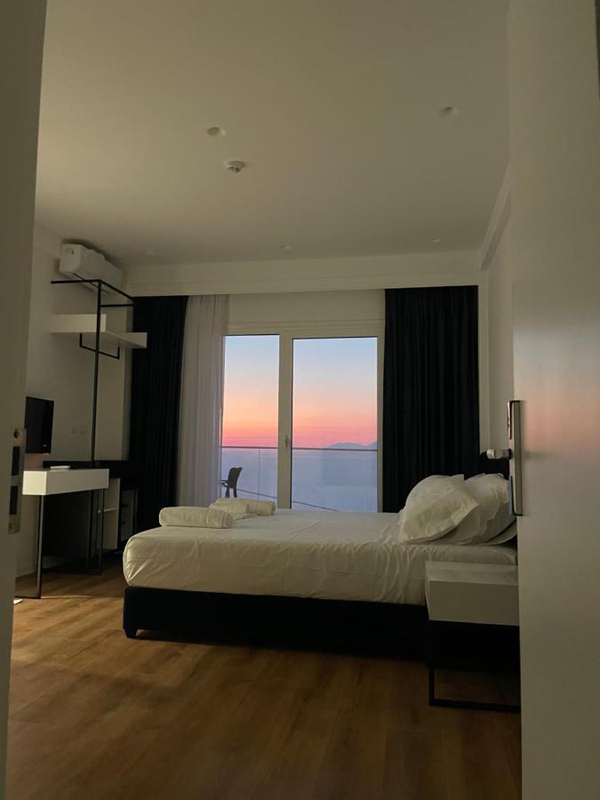 Sea & Lake View Villa Ksamil Luaran gambar